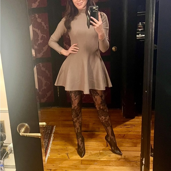 Fleur du Mal LONG SLEEVE FLARED CORSET, Latte, Small - Picture 6 of 8